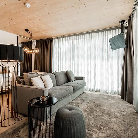 The Base Andermattアパートホテル 部屋 写真