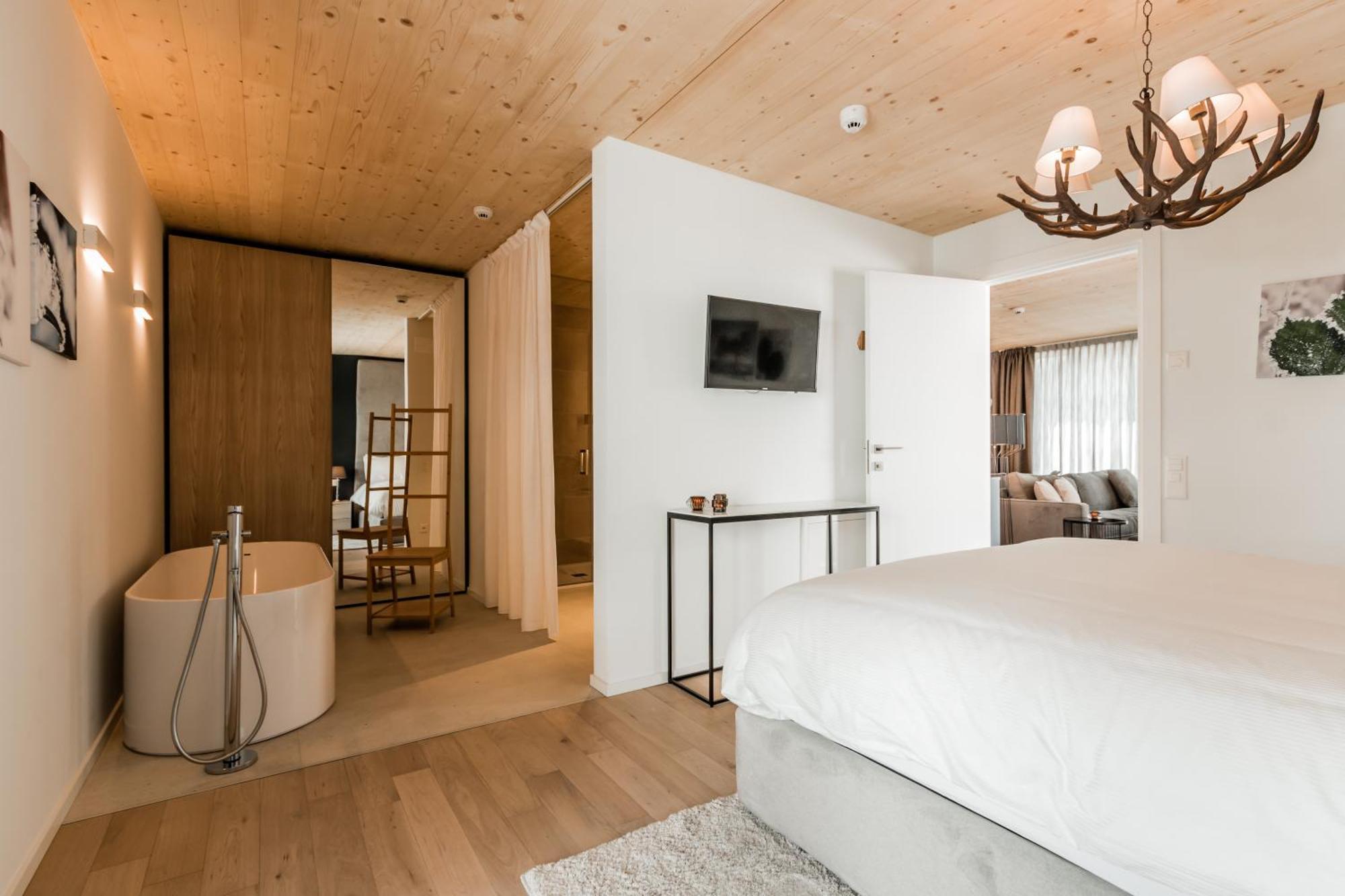 The Base Andermattアパートホテル 部屋 写真