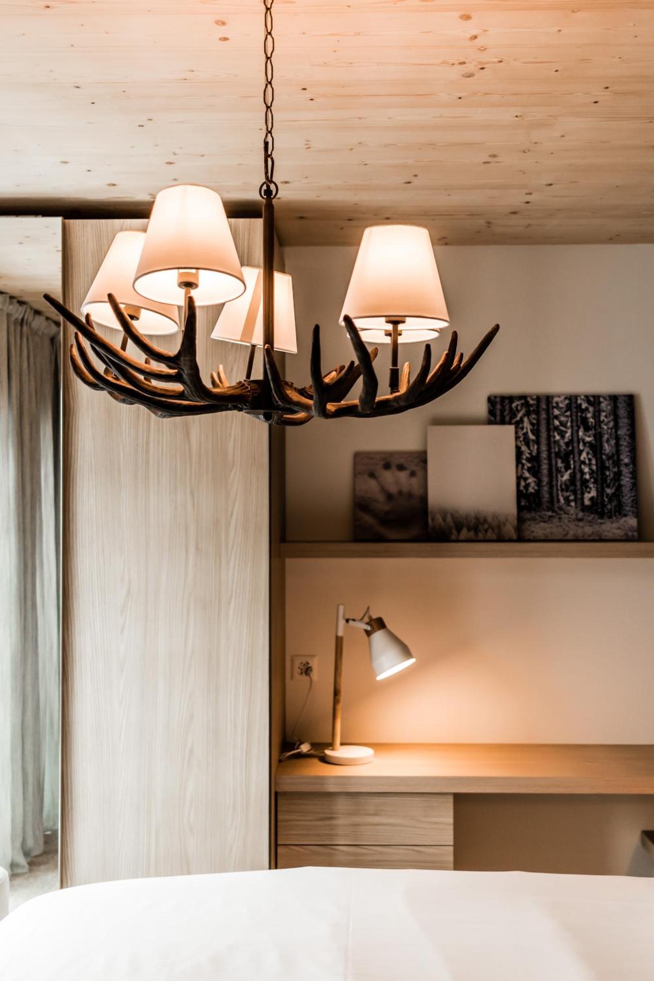 The Base Andermattアパートホテル 部屋 写真
