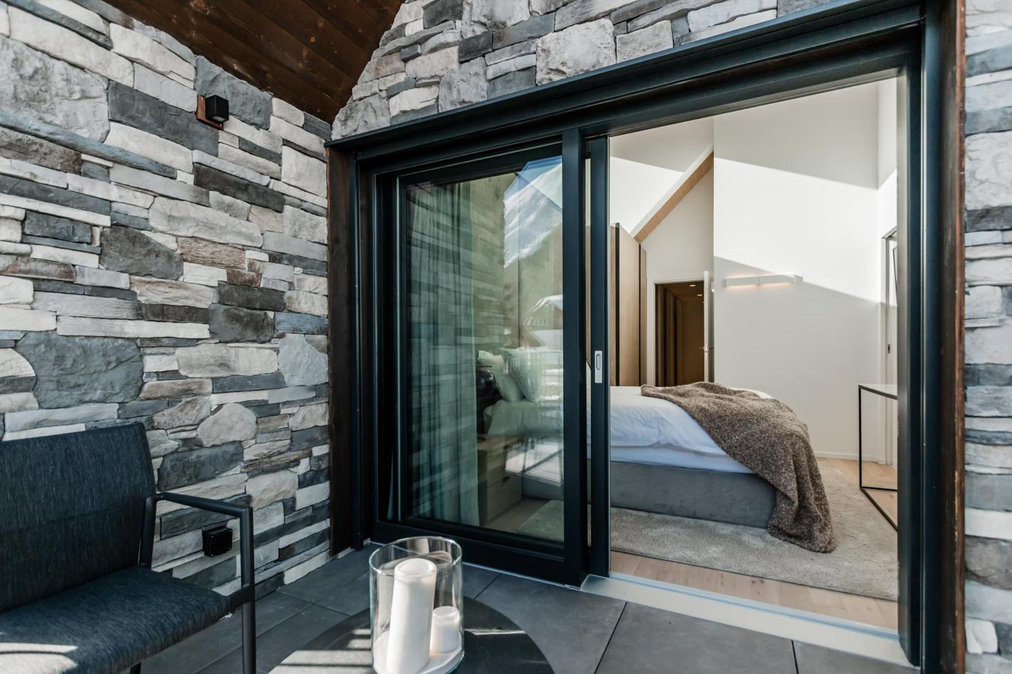 The Base Andermattアパートホテル 部屋 写真